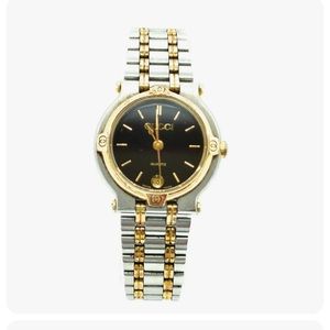 GUC: Vintage Gucci Watch silver and gold
